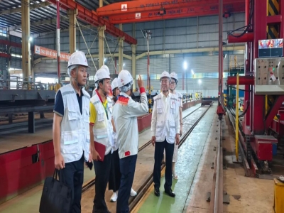 攜手共進 揚帆東盟｜天意機械董事長劉洪彬帶隊參觀越南Dai Dung Group，深化國際合作新篇章！